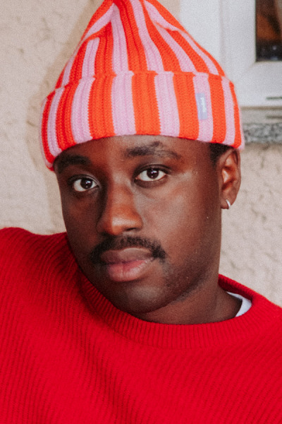 Portraitfoto von Jonny Mahoro