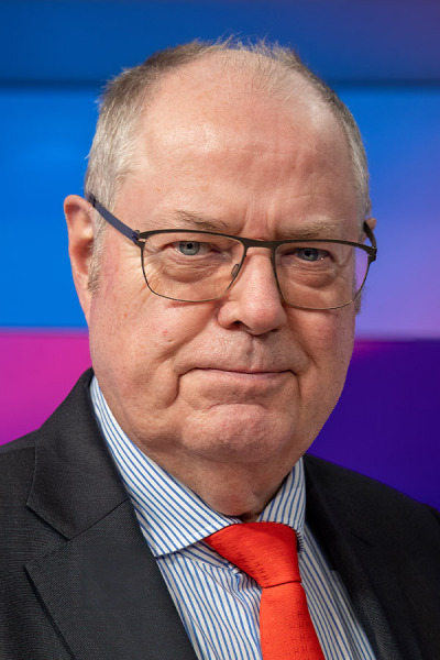 Portraitfoto von Peer Steinbrück