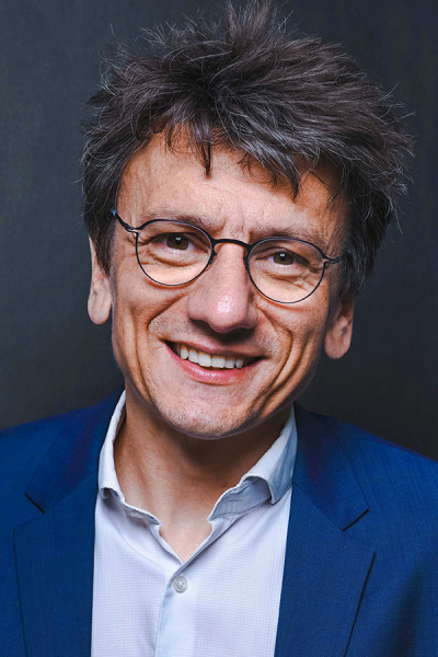 Portraitfoto von Robert Ide